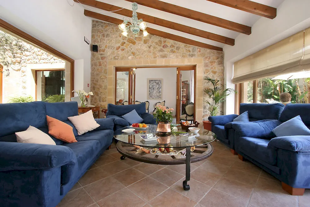Posada De Lluc Pollenca Hotel
